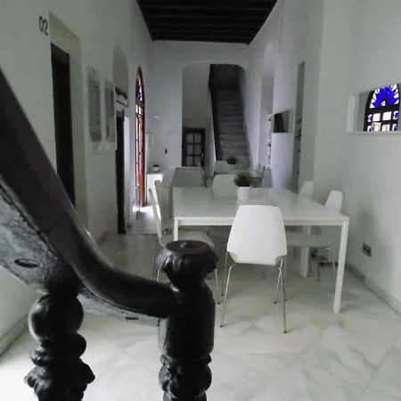 Residencia Viriato Hostel Σεβίλλη